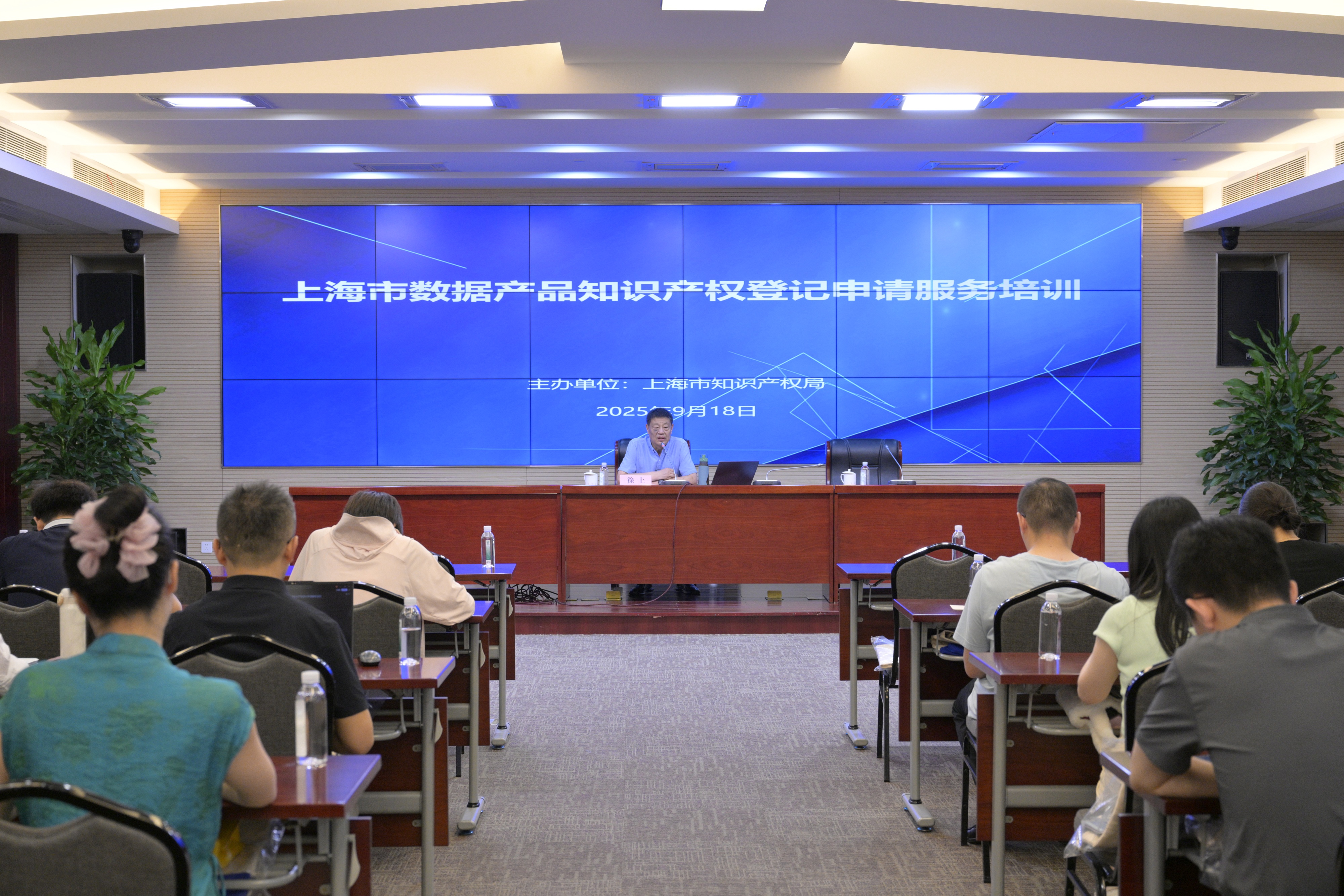11图片1.jpg